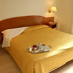 Hotel Augustus