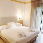 Augustus Hotel