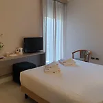 酒店 奥古斯都酒店 4*