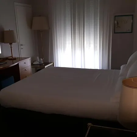 Hotell Augustus
